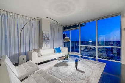 Photo 11 at 2703 - 1455 Howe Street, Yaletown, Vancouver West