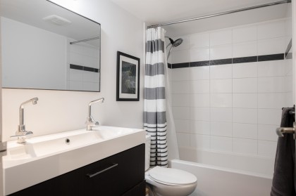 Photo 16 at 215 - 251 W 4th Street, Lower Lonsdale, North Vancouver