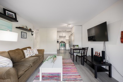 Photo 10 at 215 - 251 W 4th Street, Lower Lonsdale, North Vancouver