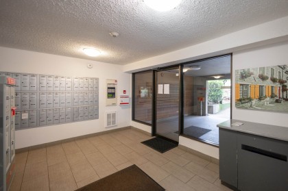 Photo 4 at 215 - 251 W 4th Street, Lower Lonsdale, North Vancouver