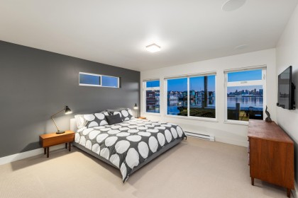 Photo 7 at FRSL17 - 415 W Esplanade Avenue, Mosquito Creek, North Vancouver