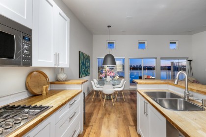 Photo 21 at FRSL17 - 415 W Esplanade Avenue, Mosquito Creek, North Vancouver