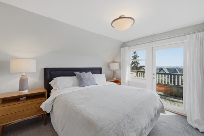 Photo 17 at 424 E Keith Road, Central Lonsdale, North Vancouver