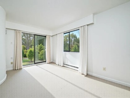 Photo 16 at 1609 Bewicke Avenue, Mosquito Creek, North Vancouver