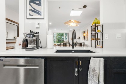 Photo 16 at 305 - 1318 W 6th Avenue, Fairview VW, Vancouver West