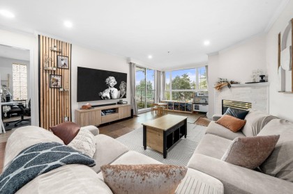 Photo 3 at 305 - 1318 W 6th Avenue, Fairview VW, Vancouver West