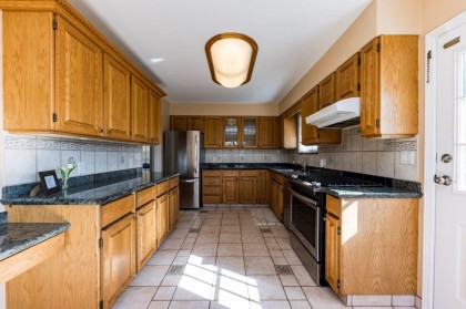 Photo 25 at 2094 Viewlynn Drive, Westlynn, North Vancouver