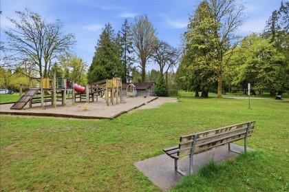 Photo 11 at 6463 Yew Street, Kerrisdale, Vancouver West