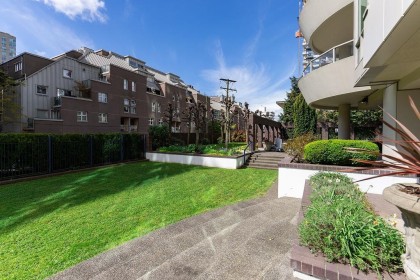 Photo 38 at 403 - 1020 Harwood Street, West End VW, Vancouver West