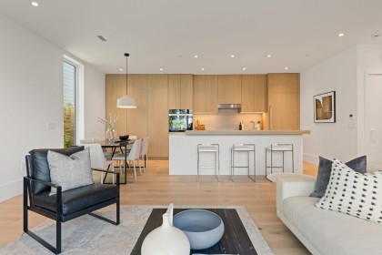 Photo 5 at 1 - 2830 Musqueamview Street, Kitsilano, Vancouver West