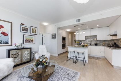 Photo 7 at 303 - 185 Victory Ship Way, Lower Lonsdale, North Vancouver