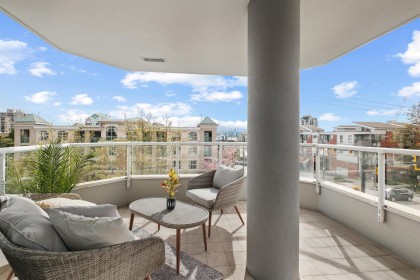 Photo 12 at 303 - 408 Lonsdale Avenue, Lower Lonsdale, North Vancouver