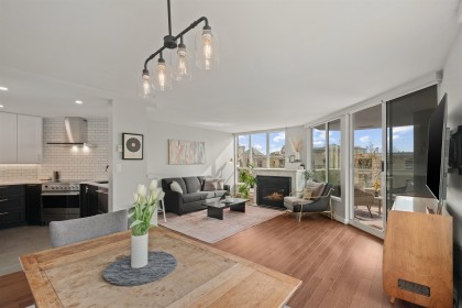 Photo 7 at 303 - 408 Lonsdale Avenue, Lower Lonsdale, North Vancouver