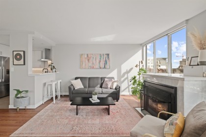 Photo 9 at 303 - 408 Lonsdale Avenue, Lower Lonsdale, North Vancouver