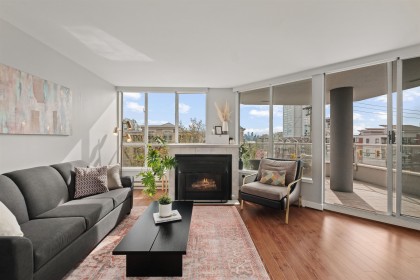 Photo 11 at 303 - 408 Lonsdale Avenue, Lower Lonsdale, North Vancouver