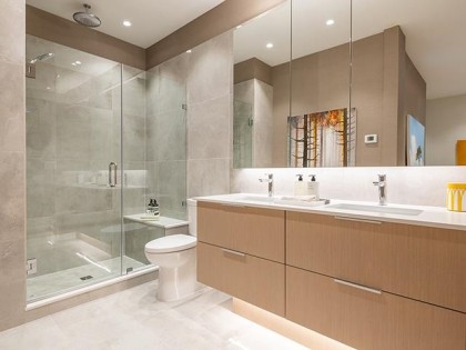 Photo 2 at 701 - 128 W 15th Street, Central Lonsdale, North Vancouver