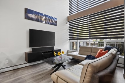 Photo 6 at 112 W 1st Avenue, False Creek, Vancouver West
