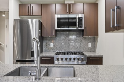 Photo 13 at 112 W 1st Avenue, False Creek, Vancouver West