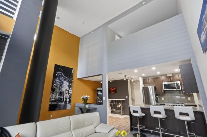 Photo 9 at 112 W 1st Avenue, False Creek, Vancouver West