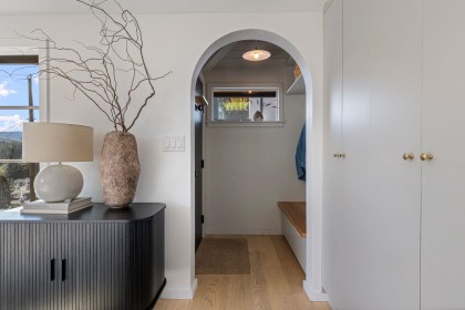 Photo 11 at 2375 Caledonia Avenue, Deep Cove, North Vancouver