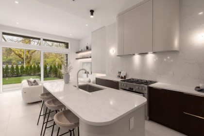 Photo 7 at 1 - 3617 W 12th Avenue, Vancouver West