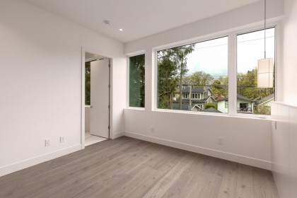 Photo 11 at 2 - 3617 W 12th Avenue, Vancouver West