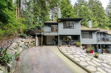 Photo 31 at 3398 William Avenue, Lynn Valley, North Vancouver