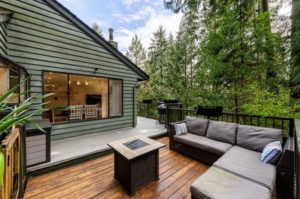 Photo 8 at 3398 William Avenue, Lynn Valley, North Vancouver