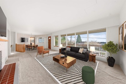 Photo 3 at 234 Rondoval Crescent, Upper Delbrook, North Vancouver