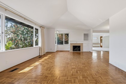 Photo 8 at 2493 Haywood Avenue, Dundarave, West Vancouver