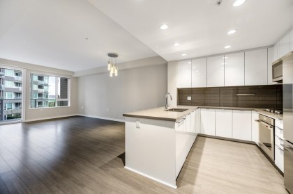 Photo 2 at 303 - 255 W 1st Street, Lower Lonsdale, North Vancouver