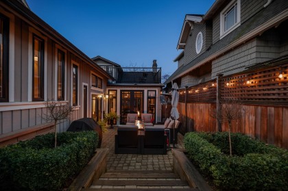 Photo 6 at 3814 W 11 Avenue, Point Grey, Vancouver West