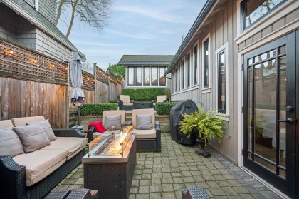 Photo 5 at 3814 W 11 Avenue, Point Grey, Vancouver West