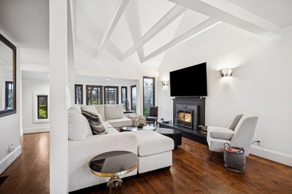 Photo 9 at 3814 W 11 Avenue, Point Grey, Vancouver West