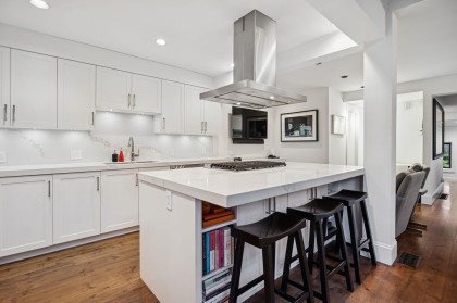 Photo 15 at 3814 W 11 Avenue, Point Grey, Vancouver West
