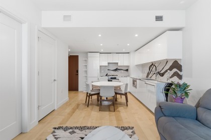Photo 6 at 410 - 135 E 13th Street, Central Lonsdale, North Vancouver