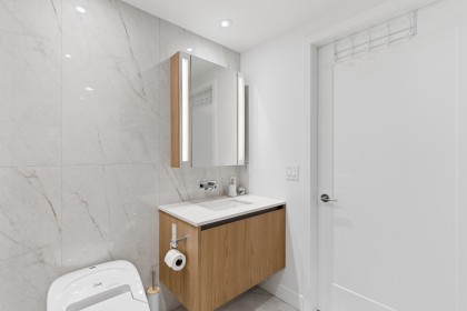 Photo 15 at 410 - 135 E 13th Street, Central Lonsdale, North Vancouver