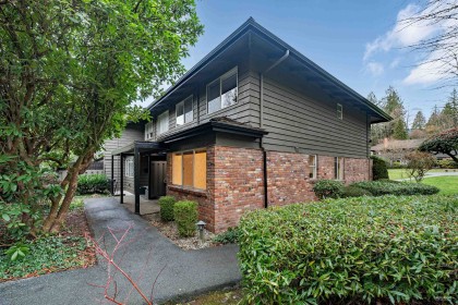 Photo 1 at 1109 - 235 Keith Road, Cedardale, West Vancouver