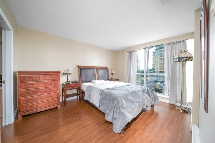 Photo 12 at 906 - 108 E 14th Street, Central Lonsdale, North Vancouver