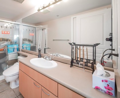 Photo 15 at 906 - 108 E 14th Street, Central Lonsdale, North Vancouver