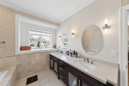 Photo 23 at 2911 W 35th Avenue, MacKenzie Heights, Vancouver West