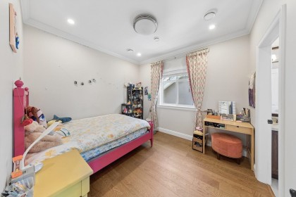 Photo 26 at 2911 W 35th Avenue, MacKenzie Heights, Vancouver West