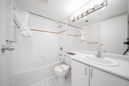 Photo 8 at 2007 - 438 Seymour Street, Downtown VW, Vancouver West