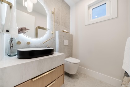 Photo 6 at 971 Adderley Street, Calverhall, North Vancouver