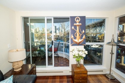 Photo 12 at 302 - 1502 Island Park Walk, False Creek, Vancouver West