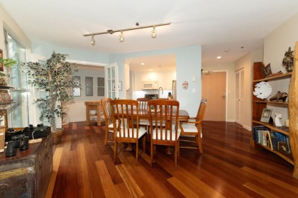 Photo 20 at 302 - 1502 Island Park Walk, False Creek, Vancouver West