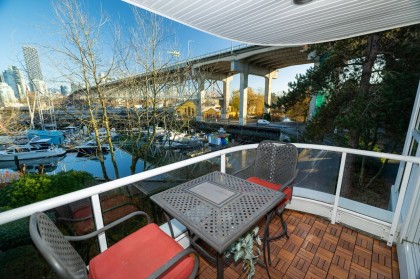 Photo 30 at 302 - 1502 Island Park Walk, False Creek, Vancouver West
