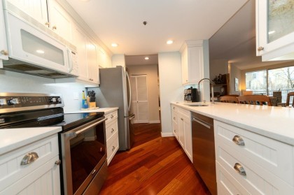 Photo 14 at 302 - 1502 Island Park Walk, False Creek, Vancouver West