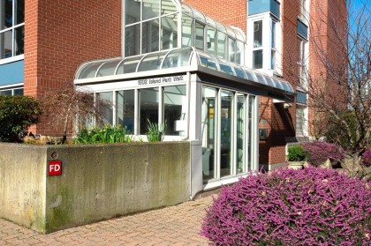 Photo 39 at 302 - 1502 Island Park Walk, False Creek, Vancouver West