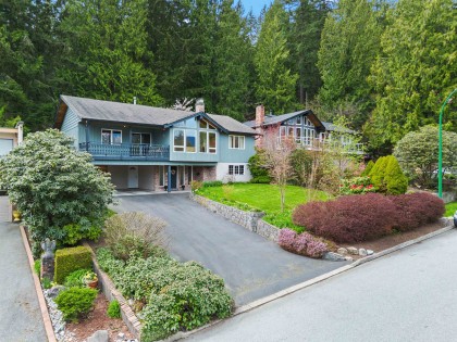 Photo 2 at 3563 Sykes Road, Lynn Valley, North Vancouver